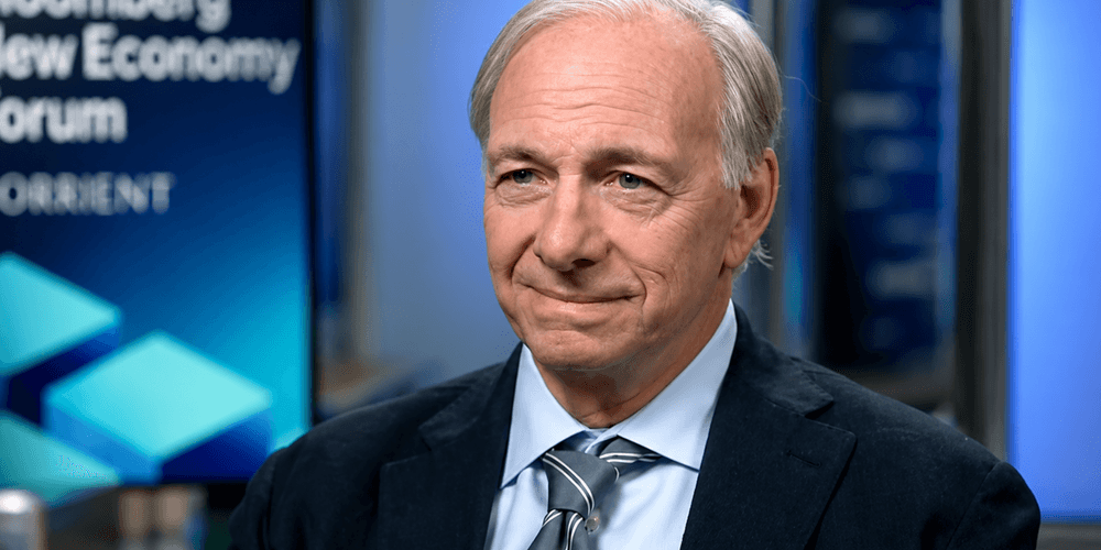 "Všechny velké technologie vytvářejí bubliny." Ray Dalio má pro trh s AI nepříjemnou zprávu